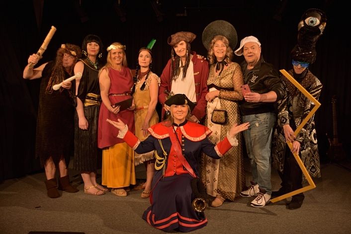 STUDIOBÜHNE auf Themensuche