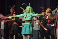 Die Wiese an der morschen Eiche